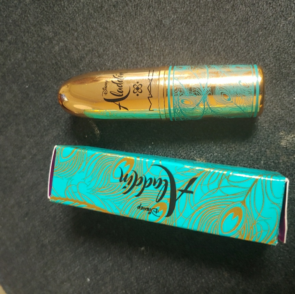 Mac disney aladin lipstick